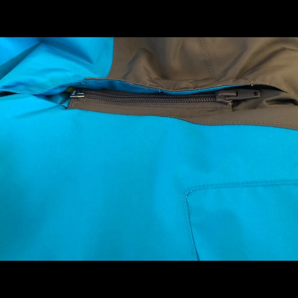 Spyder ski snowboard jacket - Picture 6 of 8